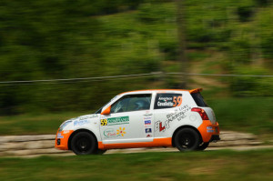NEWS FOTO 104 SUZUKI AMORISCO